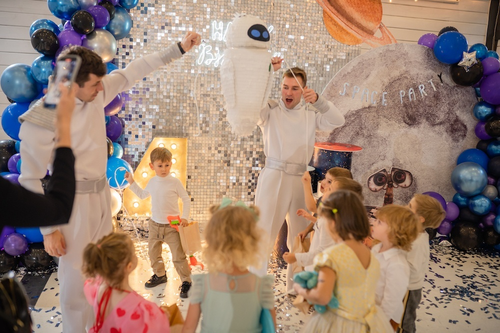 WALL-E Party
