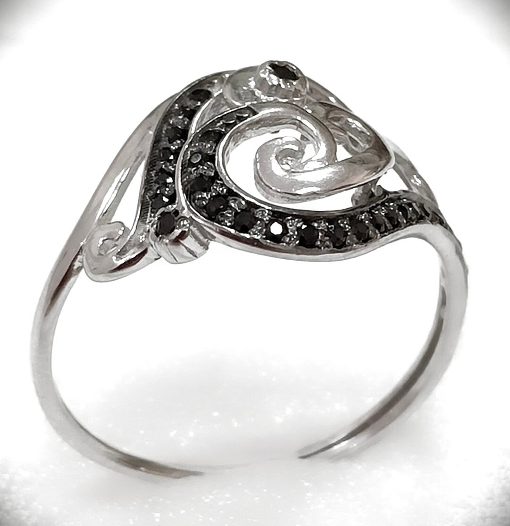 Ювелирное кольцо Эстерелла