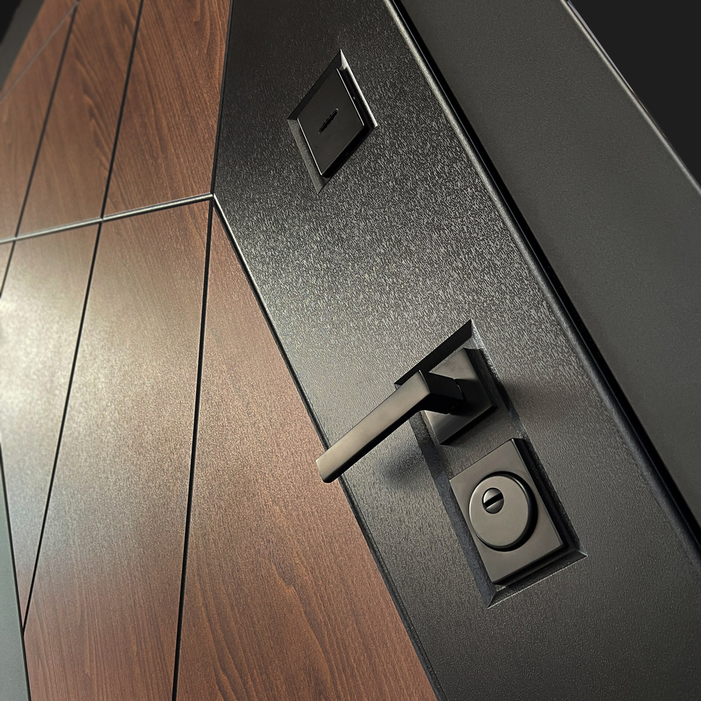 Входная дверь Бункер BN-14 - 30 Серый софт рельеф