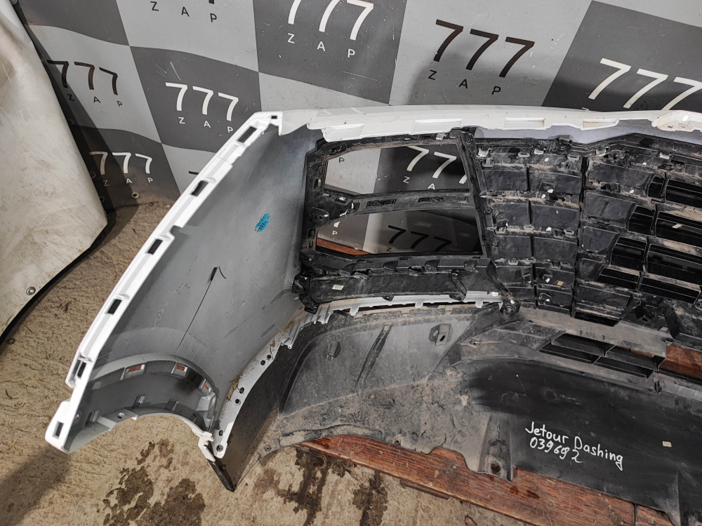 Бампер передний в сборе Jetour Dashing 22-нв Б/У Оригинал F162803510CA