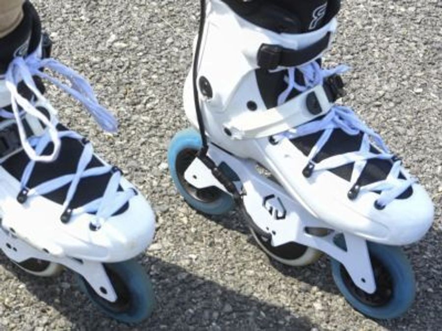 На Kickstarter появились электроконьки FRSkates