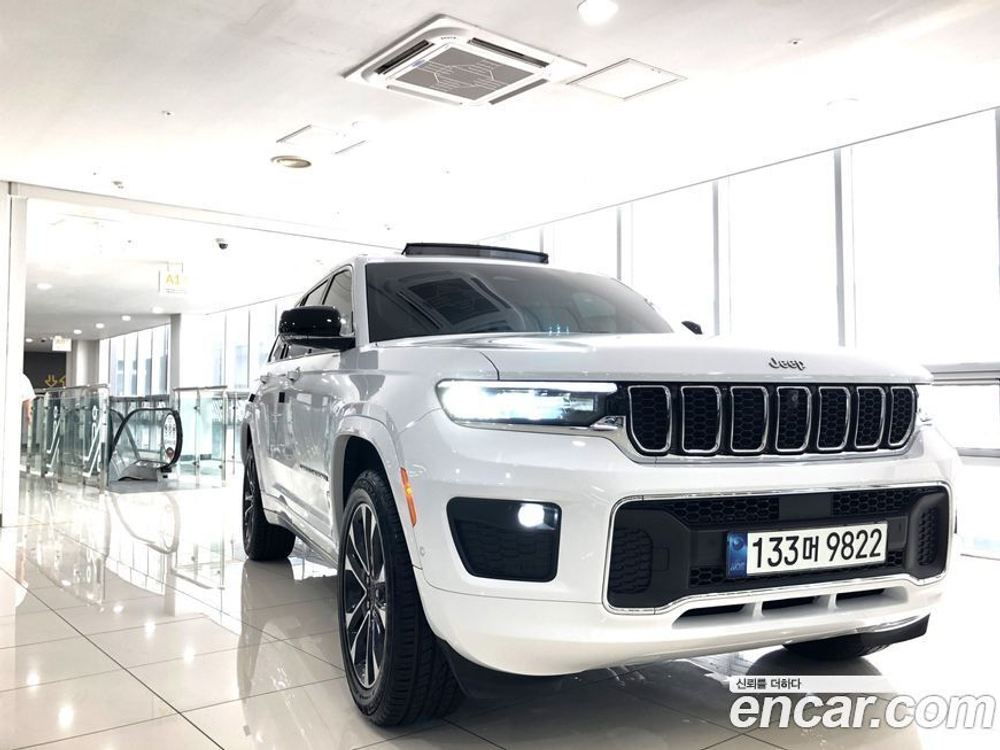 Jeep Grand Cherokee (WL) L 3.6 Overland (12.2021)