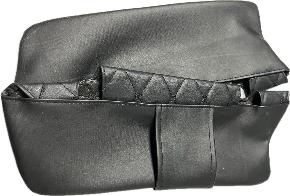 Чехлы на козырьки ВАЗ 2110, 2111, 2112 (чёрная нить Бабочка)