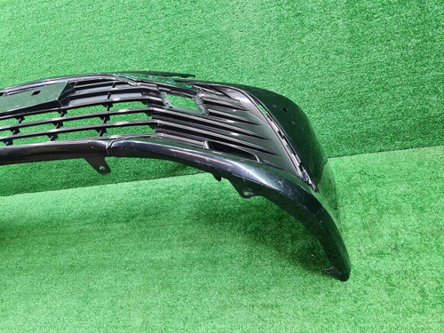 Бампер передний Toyota Camry xv70 (2020-н.в.)