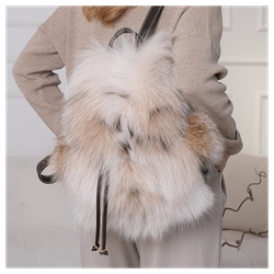 Меховой рюкзак «Пушистый из рыси»