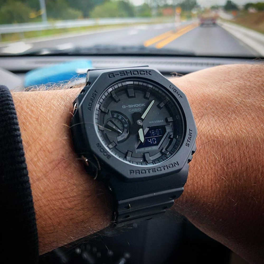 Часы Casio GA-2100-1A1ER