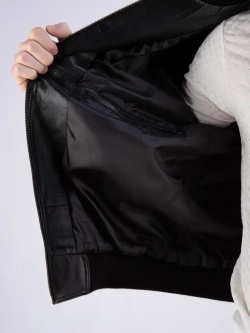 Бомбер из натуральной кожи