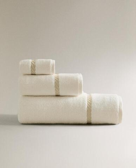 ZARA HOME БАННОЕ ПОЛОТЕНЦЕ С ВЫШИВКОЙ, ЖЕЛТОВАТО-БЕЛЫЙ