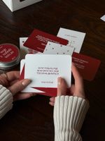 Открытка-аффирмация "Хочу побыть рэд флагом и ни с кем тобой не делиться"