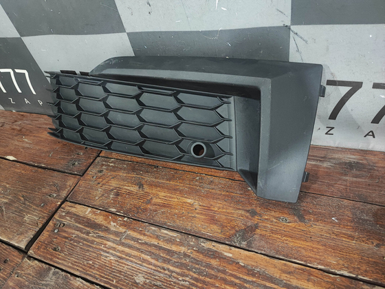 Накладка переднего бампера левая Skoda Kodiaq 22-нв Б/У Оригинал 565807367С