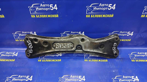 Балка передняя поперечная TOYOTA VISTA 1990