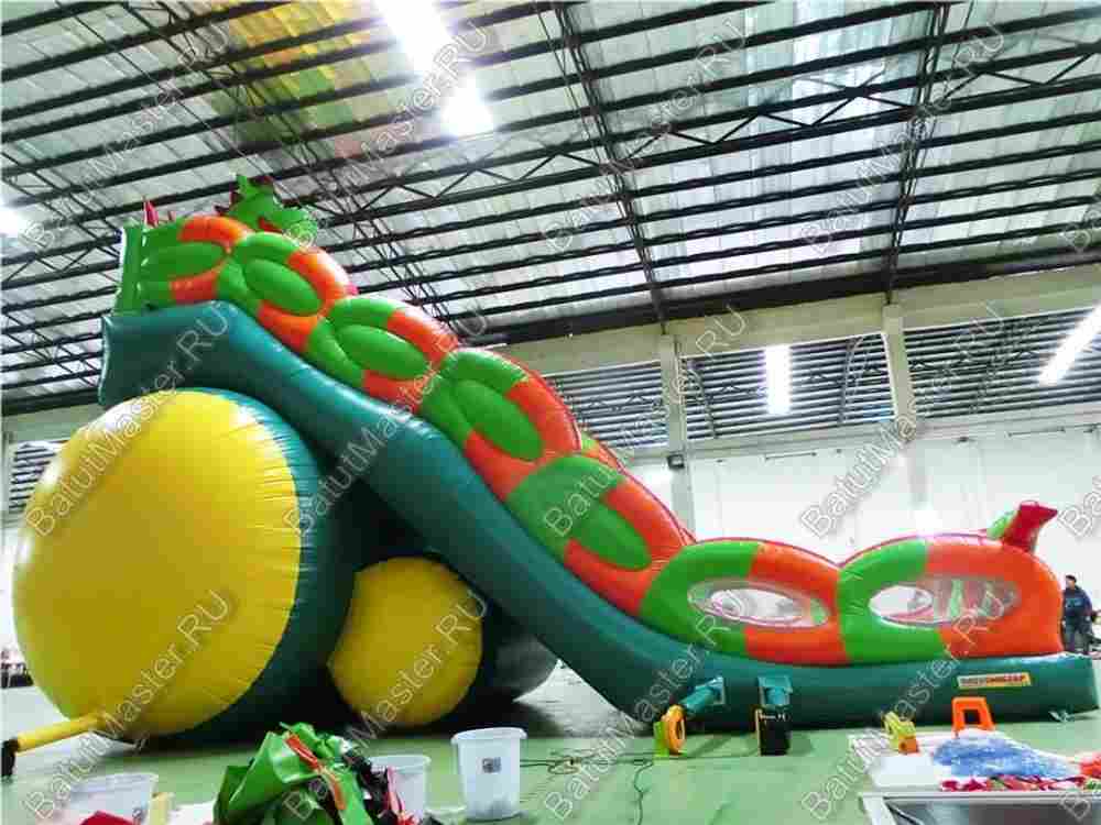 Коммерческий надувной батут-горка "Дракон" 15*7*11 м