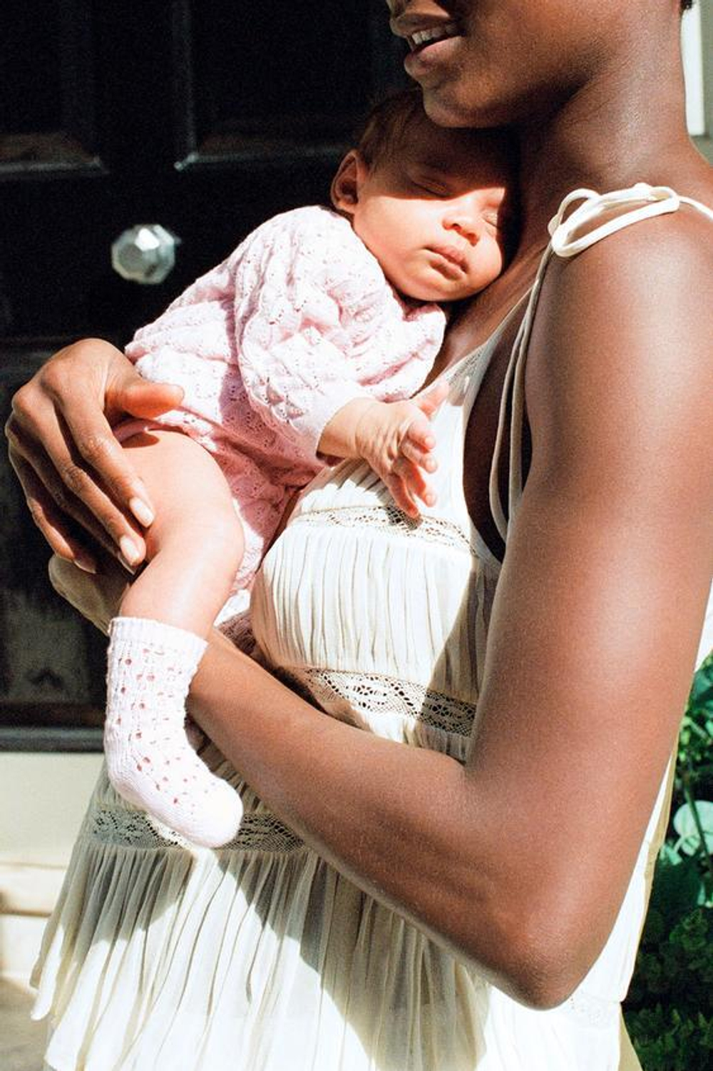 ZARA ПЕРФОРИРОВАННЫЙ ТРИКОТАЖНЫЙ КОМБИНЕЗОН, МЯГКИЙ РОЗОВЫЙ