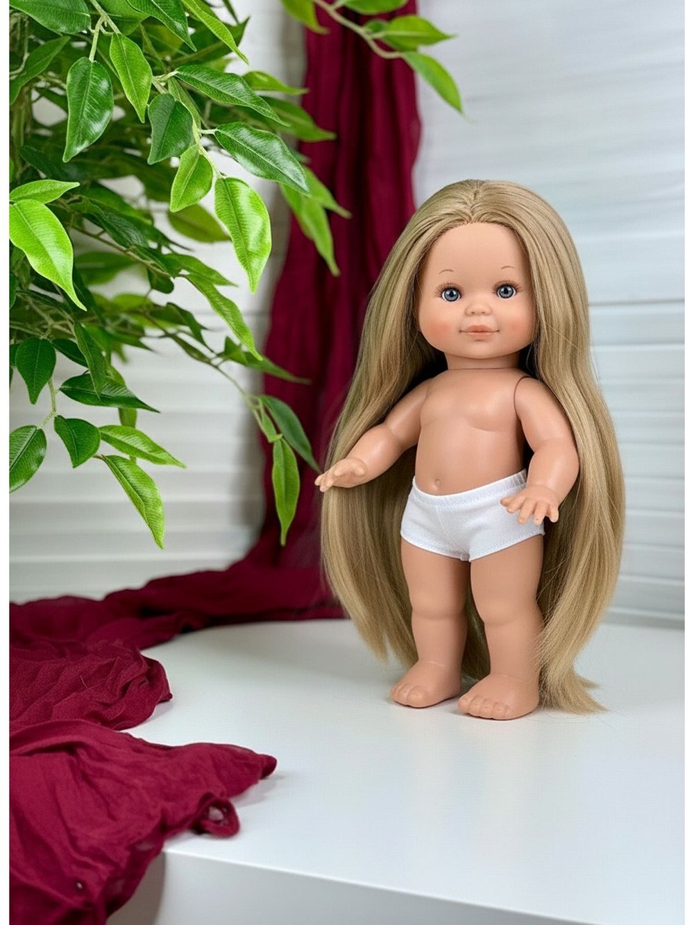 Кукла LAMAGIK виниловая 30см Betty без одежды (31216W3)