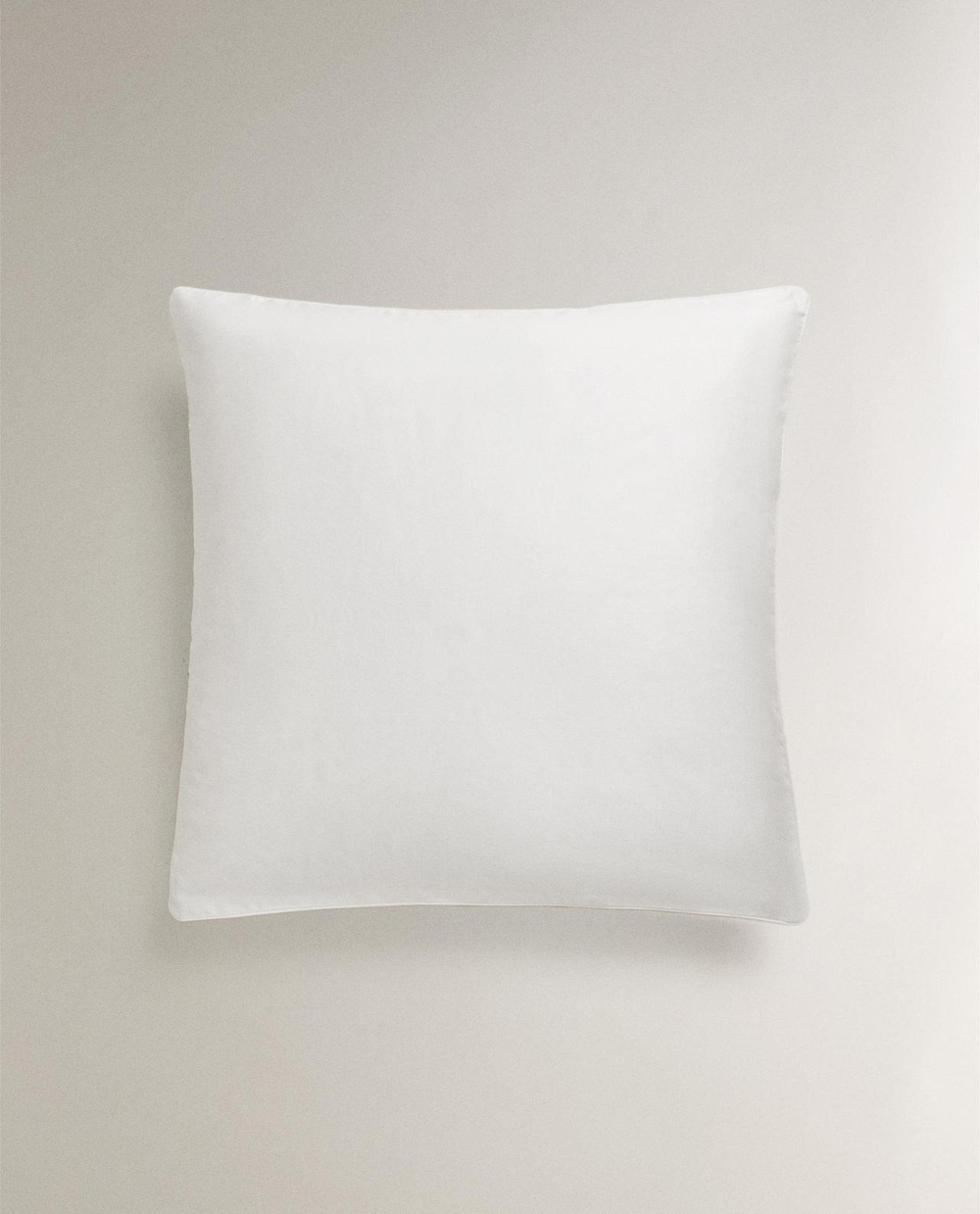 Zara Home - Наволочка из атласа (500 нитей) 80x80 см
