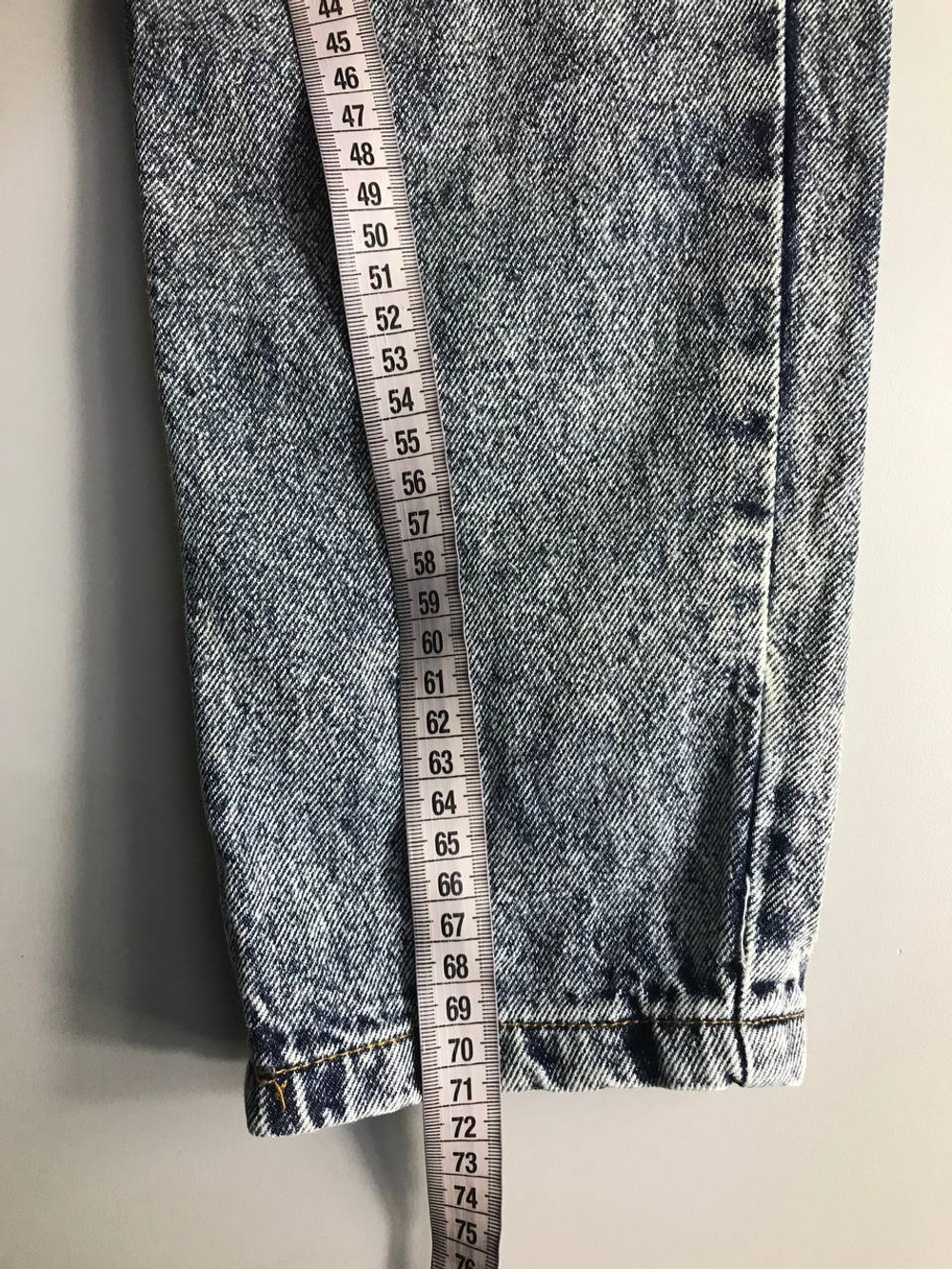 Джинсы Bershka для модницы, маркировка 36, визуально на 42 размер