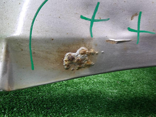 Крыло переднее левое Lada Granta (2018-н.в.)