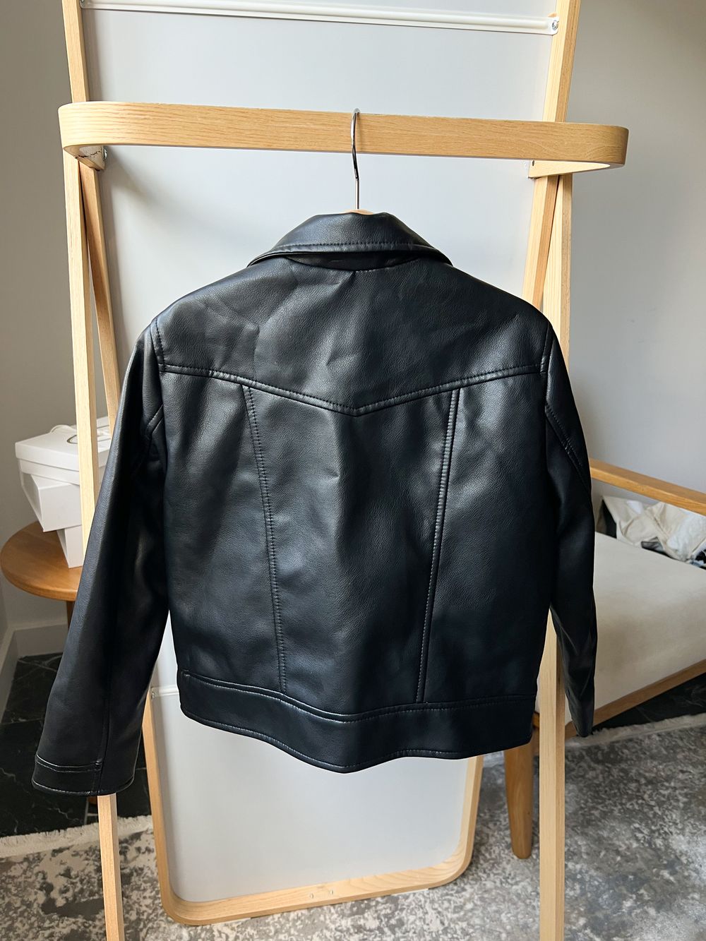 Новая куртка косуха Zara, 128