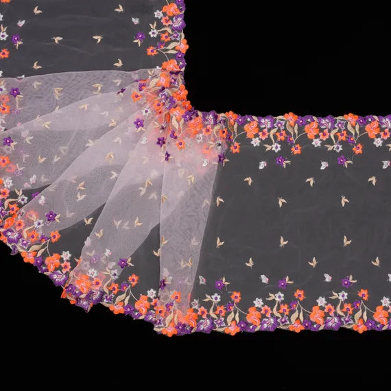 Вышивка на сетке оранжевая/фиолетовая 27 см