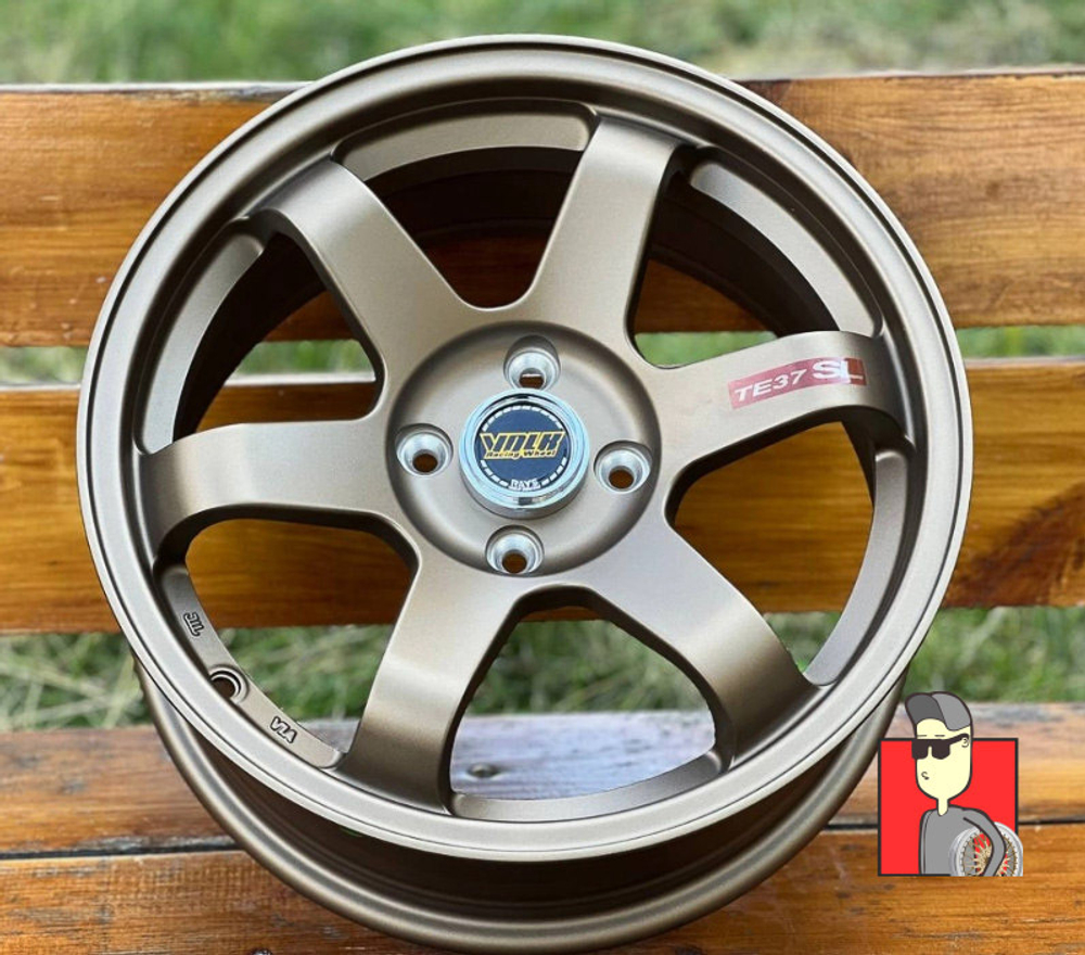 Комплект дисков Rays TE37 15x7 et35 4x100
