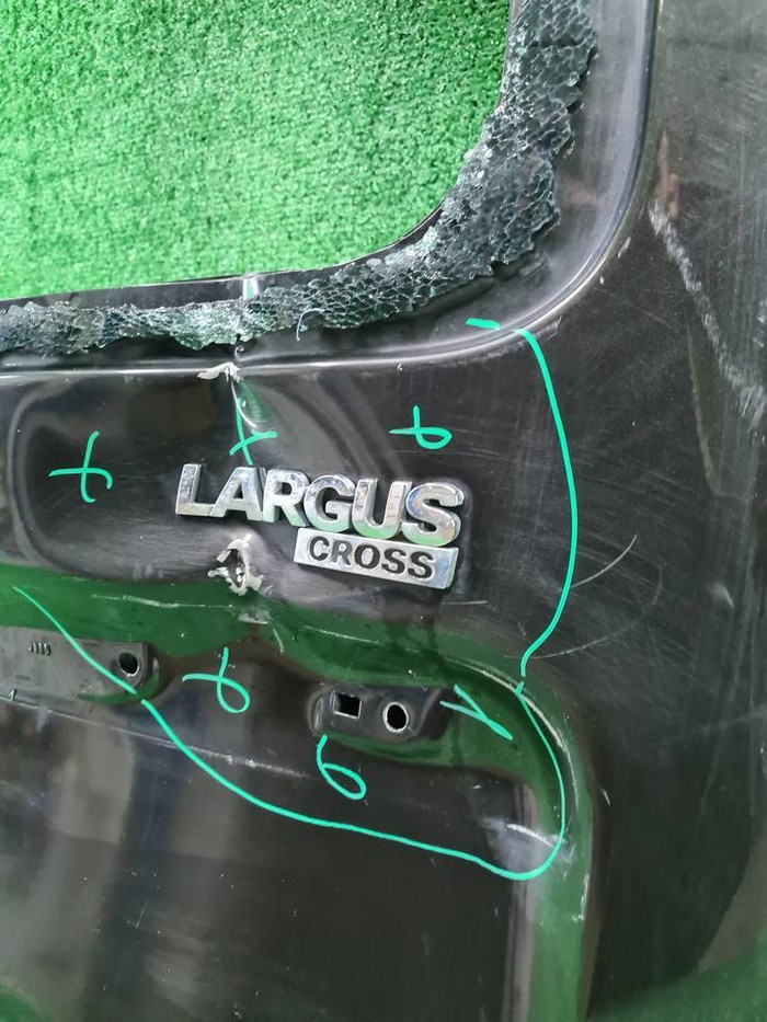 Дверь багажника правая Lada Largus (2012-н.в.)