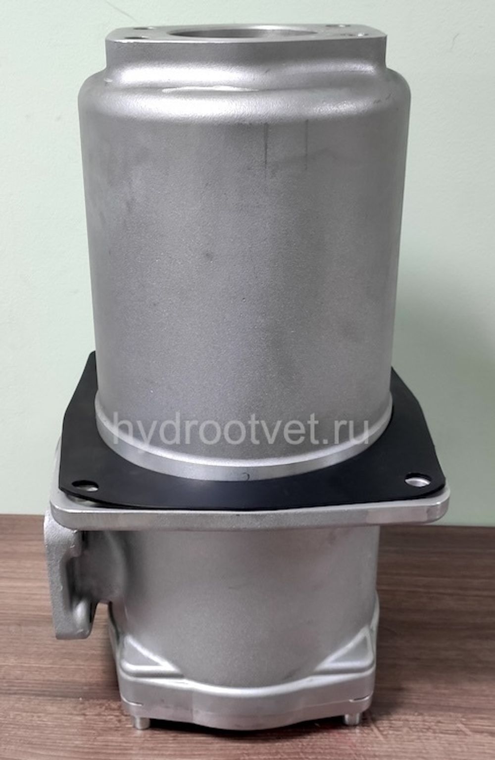 WKRFBN/HC950DO10C1.X AL - Сливной фильтр гидравлический одинарный модели RF с алюминиевым корпусом тонкость фильтрации 10 мкм, типоразмер 950, вид присоединения: фланец SAE 3"1/2 (DN90), материал корпуса - алюминий, рабочее давление до 25 бар, электрический индикатор загрязнения