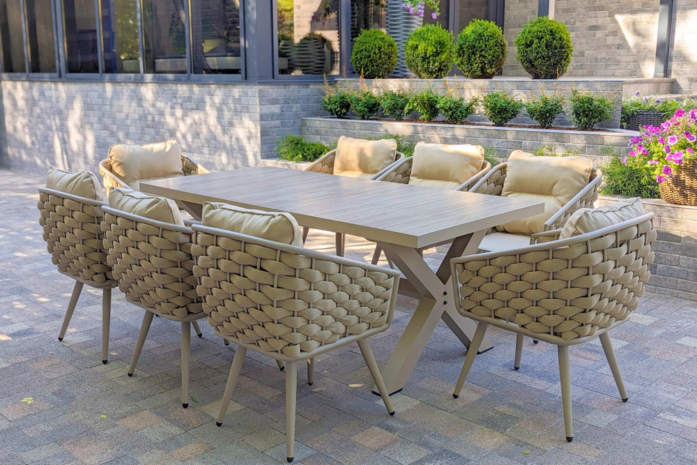 Стол, коллекция Карелия