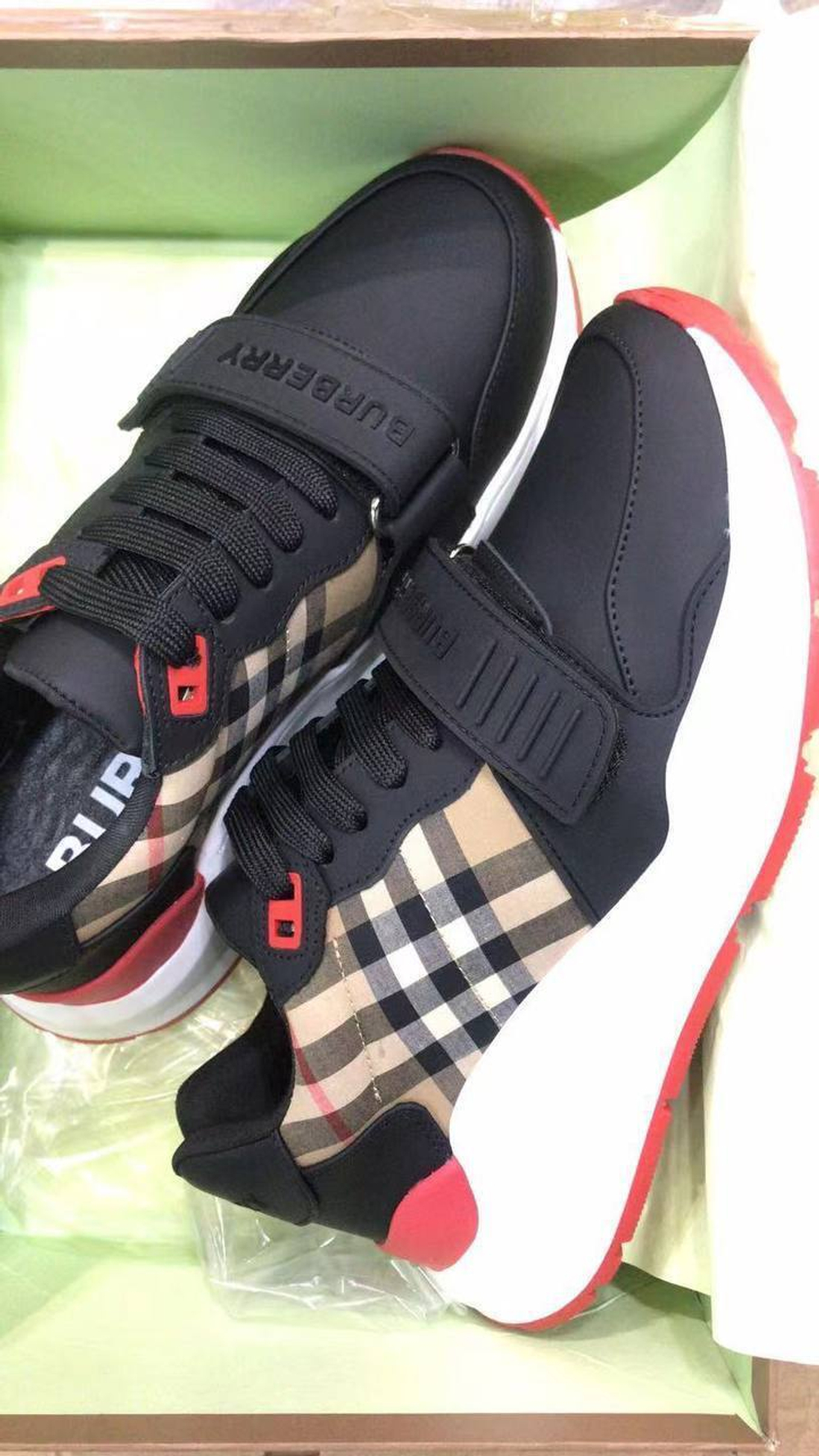 Кроссовки Burberry