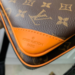 Сумка-мессенжер Louis Vuitton