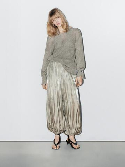Massimo Dutti Свитер из смесового льна с глубоким V-образным вырезом на спине - Studio, светло-зеленый