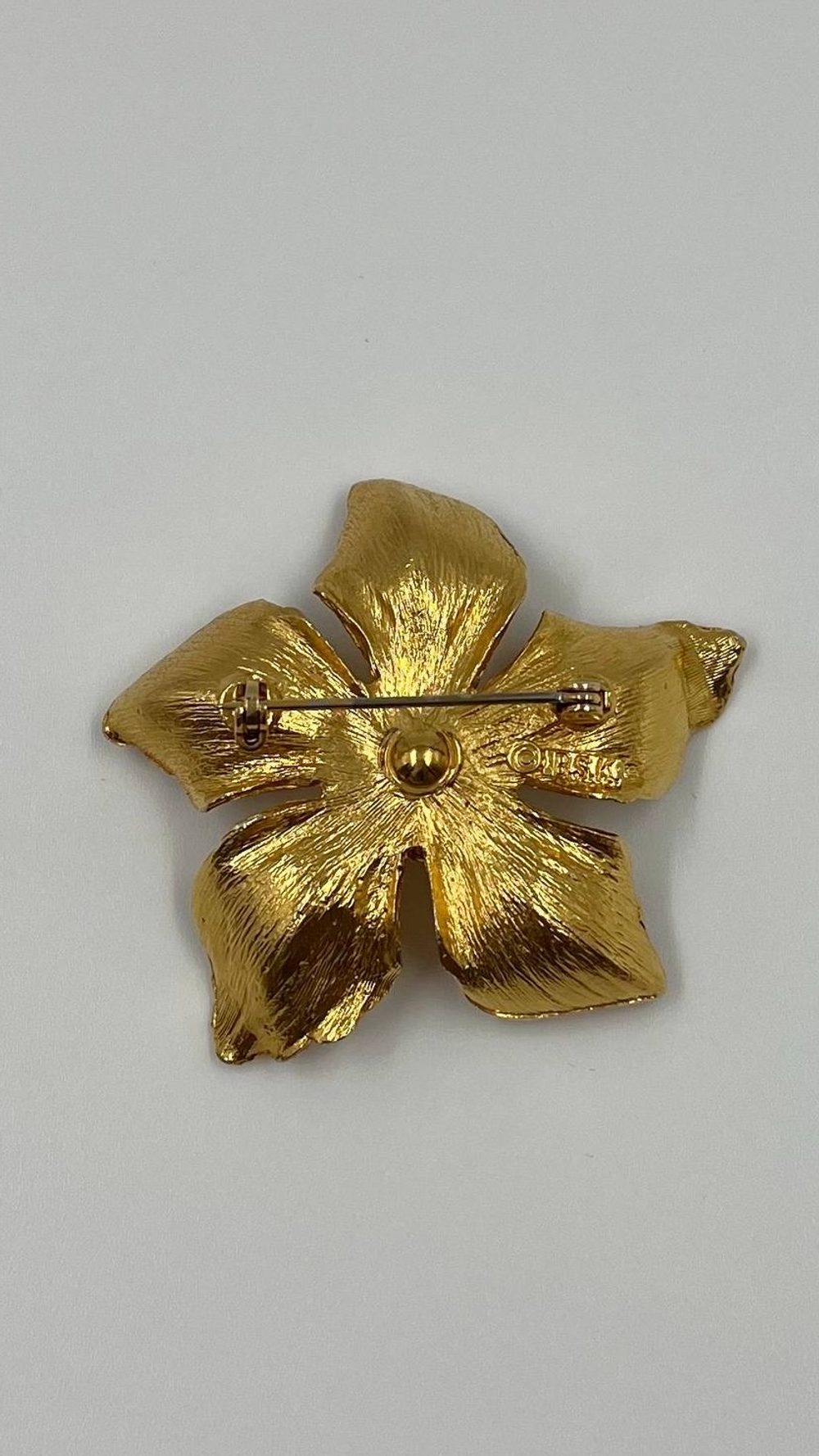 Брошь Цветок BSK