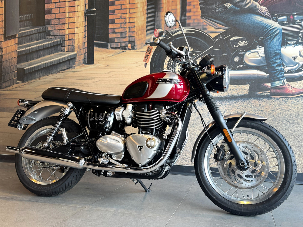 Triumph Boneville T120 Elvis Presley
