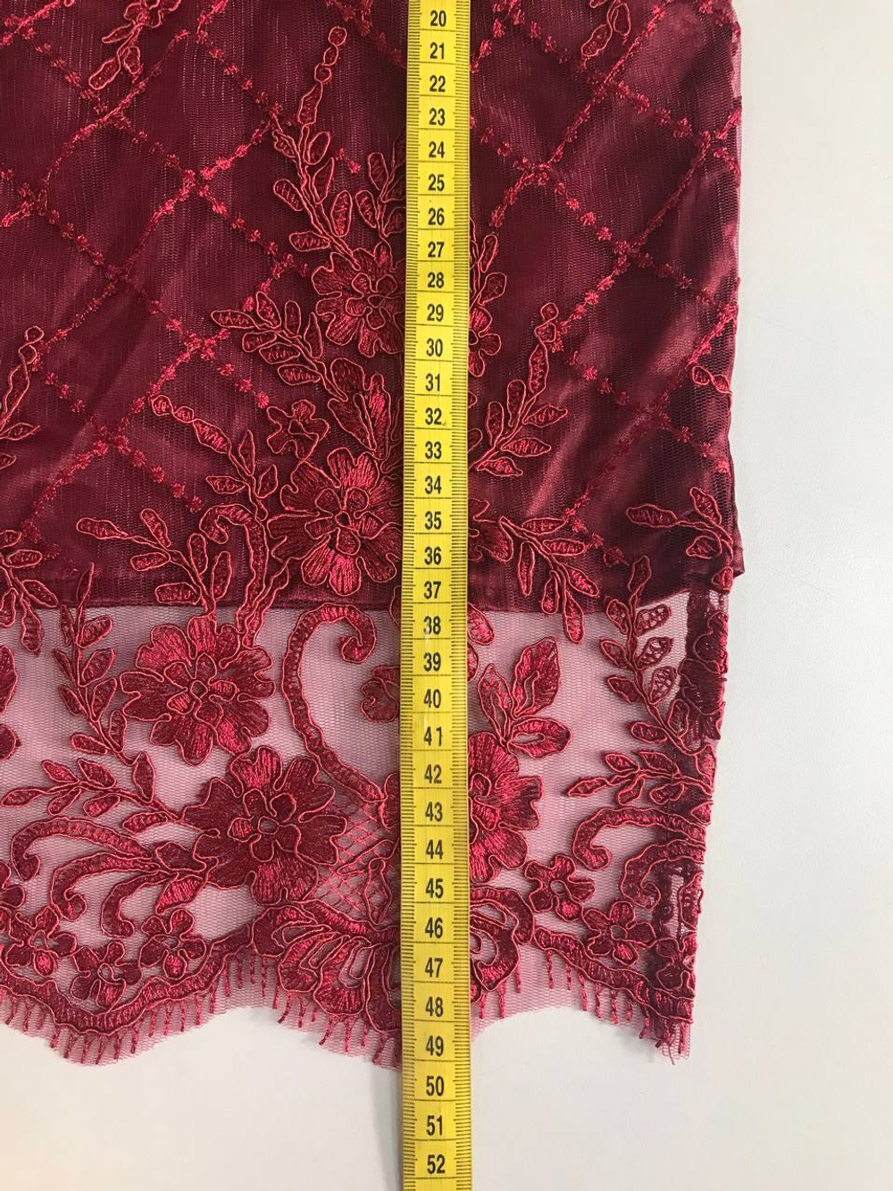 Пижама с кружевом атласная, визуально на 44 размер, новая