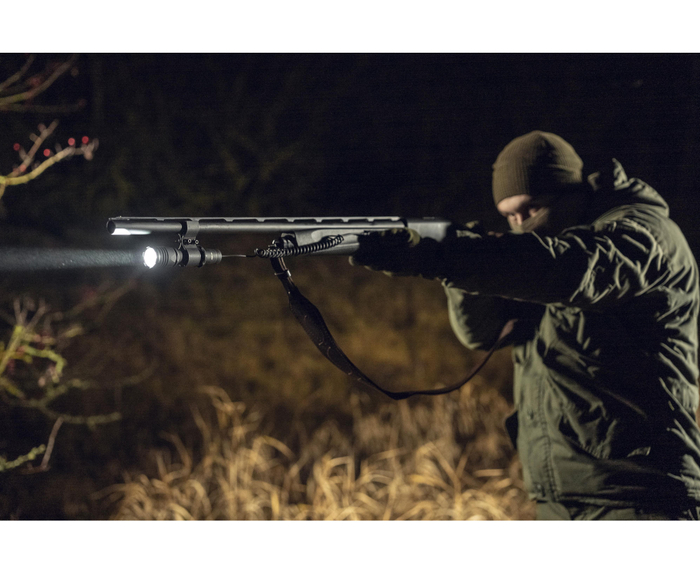 Фонарь Armytek Dobermann White (F02006C)