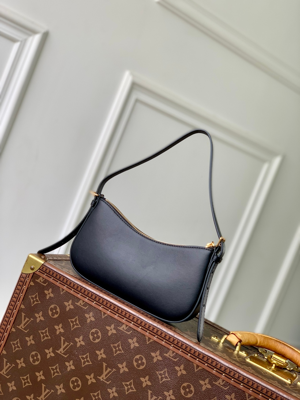 Louis Vuitton Pochette LV Bloom