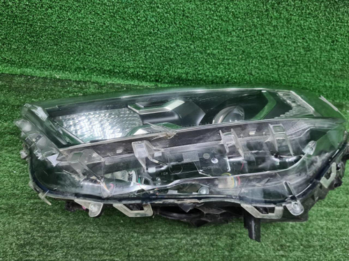 Фара левая Toyota RAV4 5 XA50 (2018-н.в.) LED