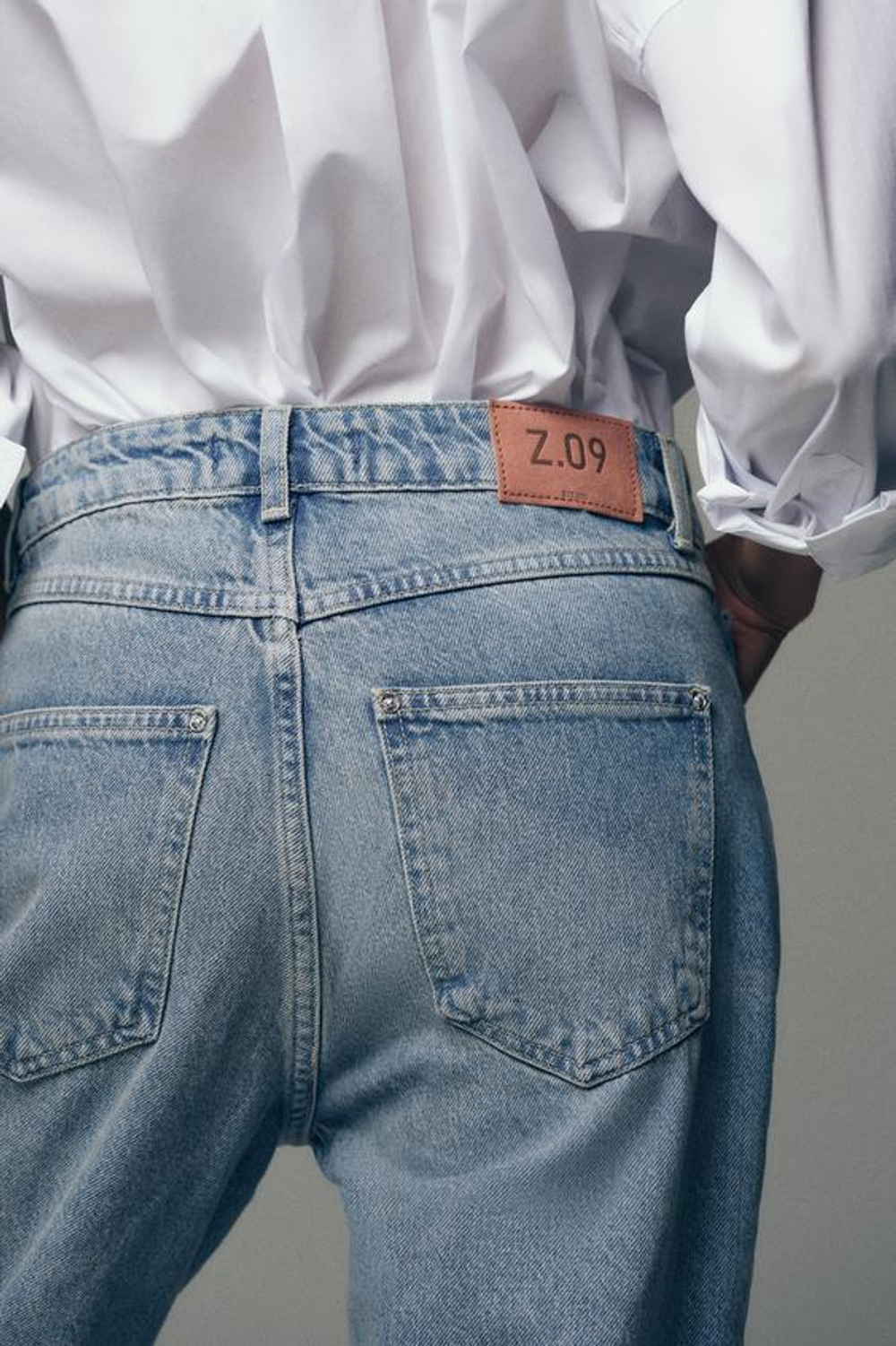 ZARA ДЖИНСЫ Z1975 STRAIGHT С ВЫСОКОЙ ПОСАДКОЙ И ПЕРЕКРЕЩЕННОЙ ТАЛИЕЙ, ИНДИГО