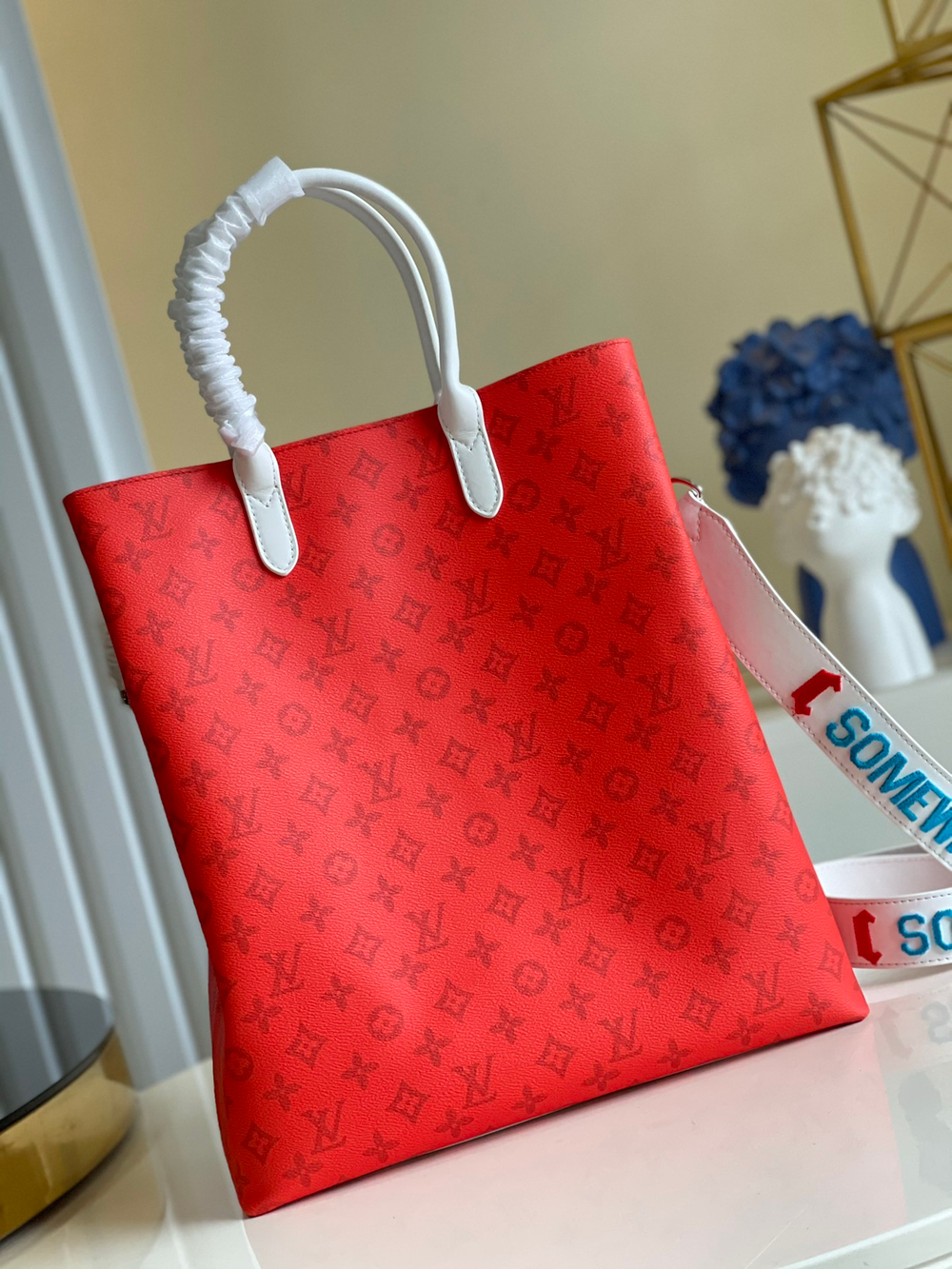 Louis Vuitton Carry It Tote