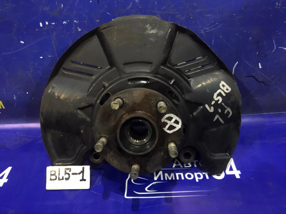 Ступица передняя левая SUBARU LEGACY 2005