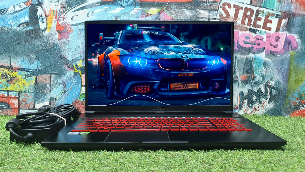 Игровой 17.3" MSI i5-10/16Gb/RTX 3050ti 4Gb/144 Hz