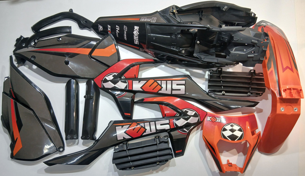 Комплект пластика Мотоцикл Kews K16