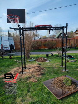 Монтаж уличной шведской стенки Sv Sport Рукоход (4 вертикальных столба)