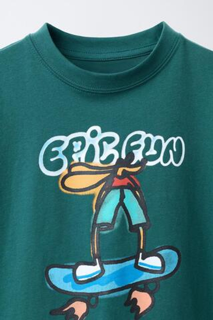 ZARA ФУТБОЛКА С ГРАФФИТИ, УТИНО-СИНИЙ