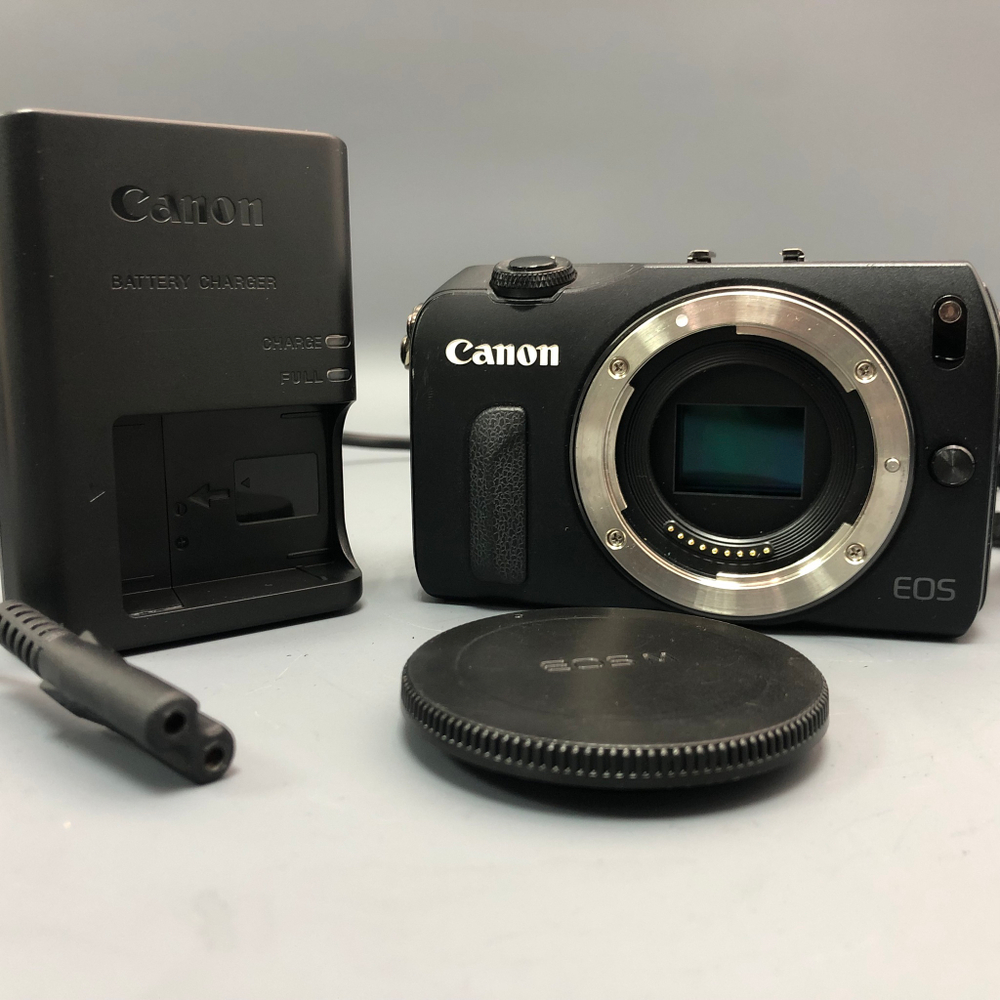 Canon EOS M Body