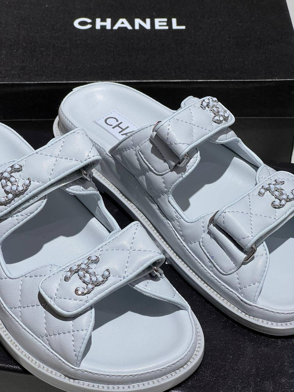 Сандалии Chanel