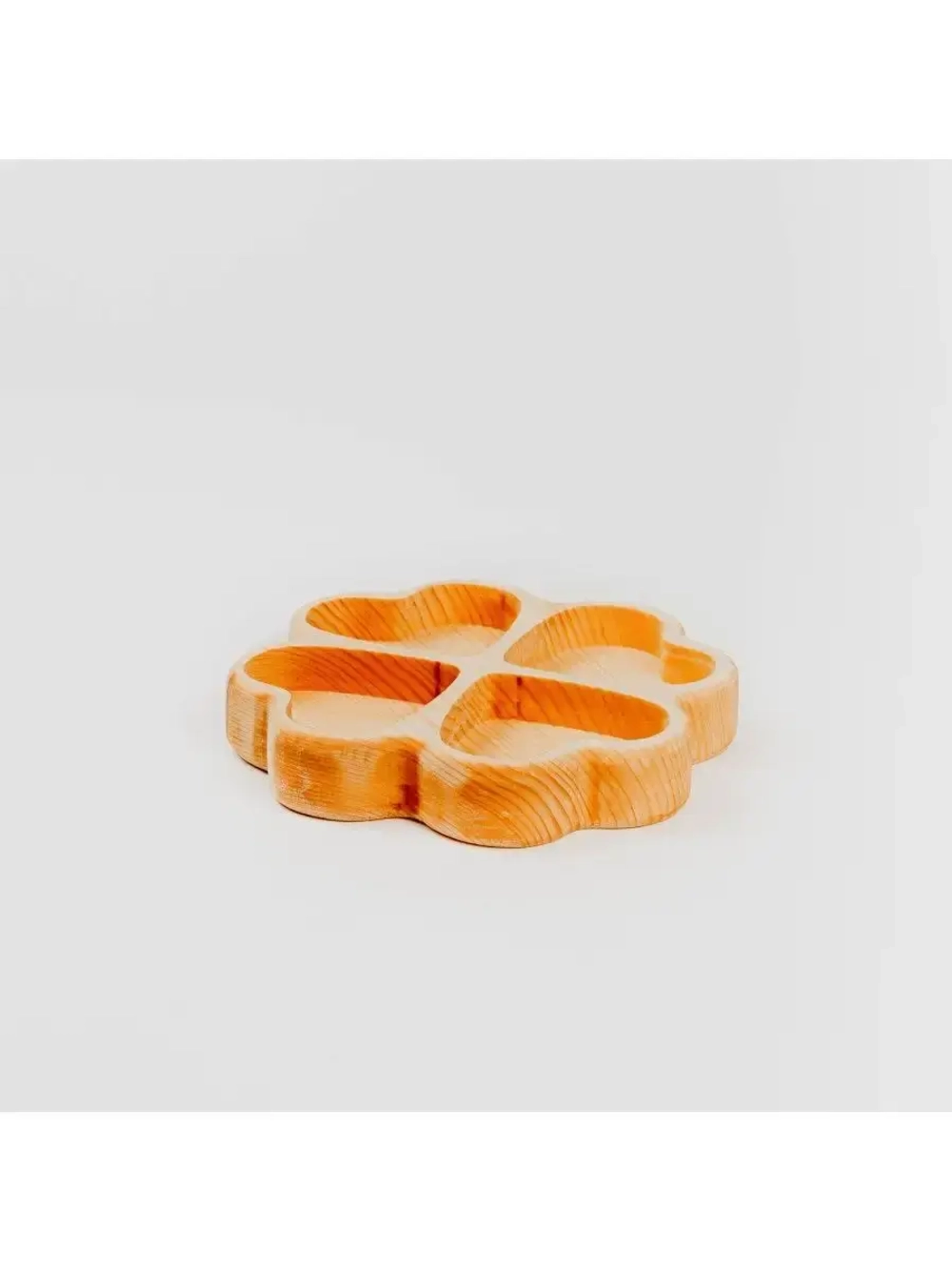 Деревянная менажница "Клевер" из кедра