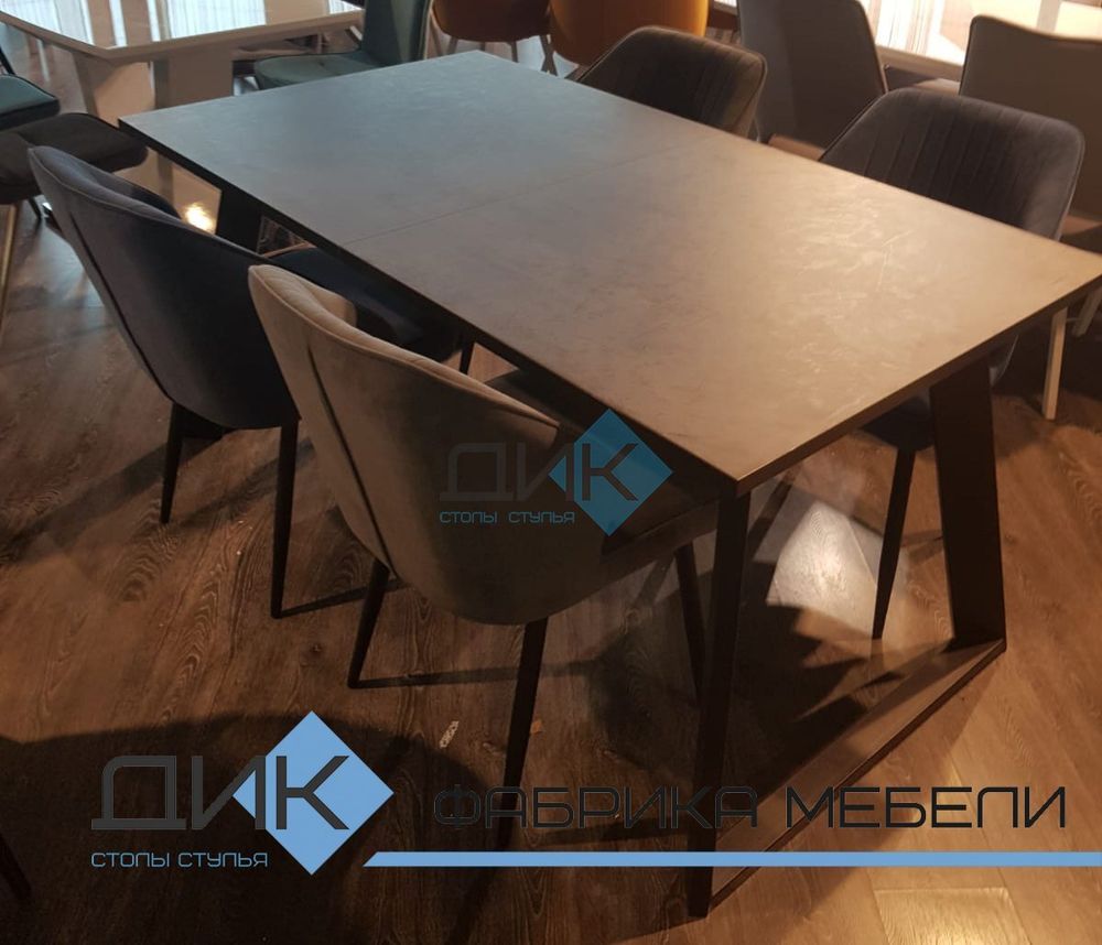 Стол DikLine HB140 опоры чёрные