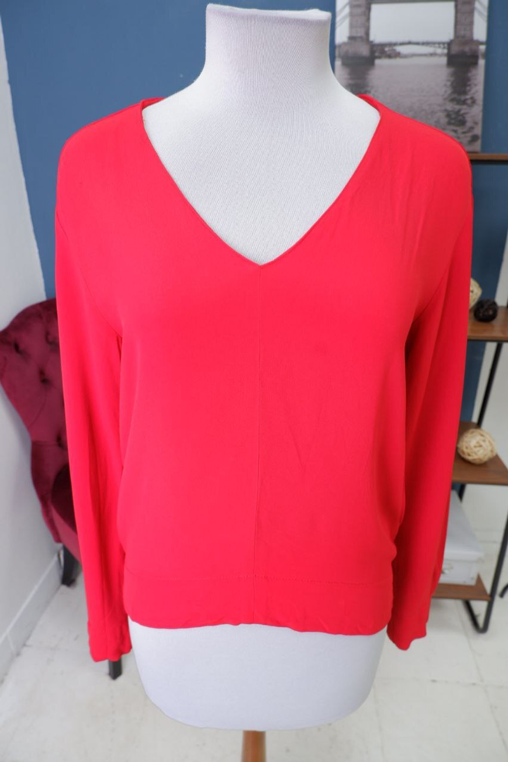 Джемпер яркий 44 размер