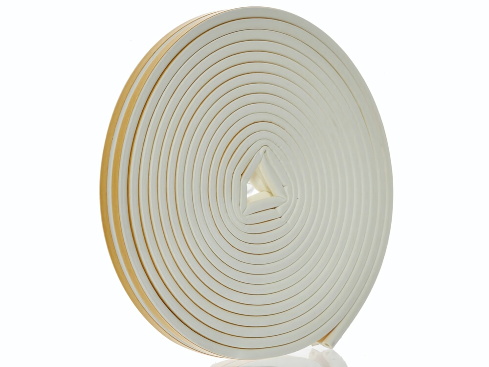 Уплотнитель 10м резиновый самоклеящийся Р-профиль 5,5*9 мм белый