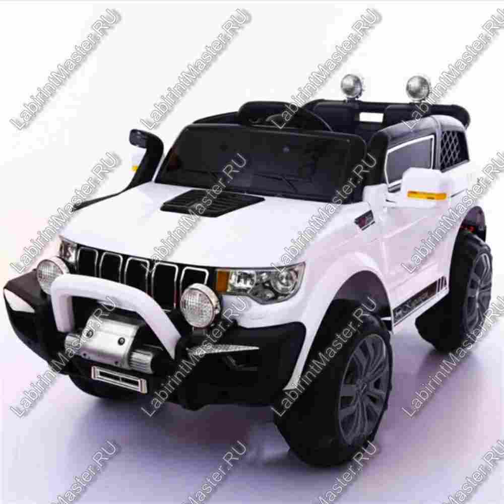 Детский электромобиль  "Jeep Largus" белый
